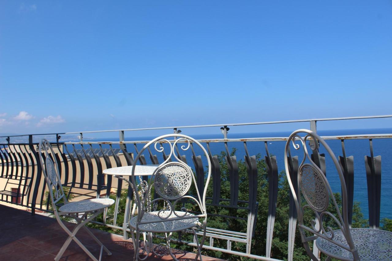 Ellysblue Pizzo (Calabria) Exterior foto